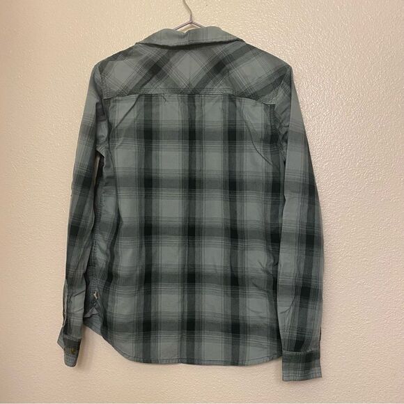 Carhartt Long sleeve button down gray plaid 100% cotton flannel shirt woman’s XS - Picture 2 of 10